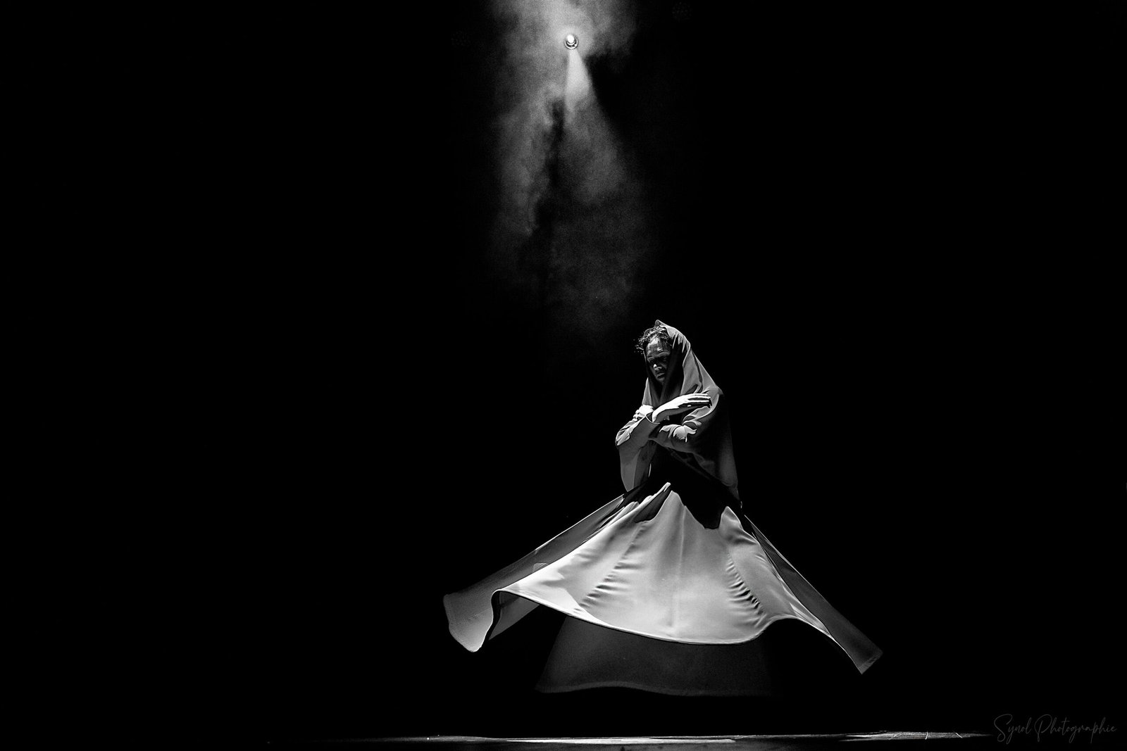 Rana Gorgani Derviche tourneur